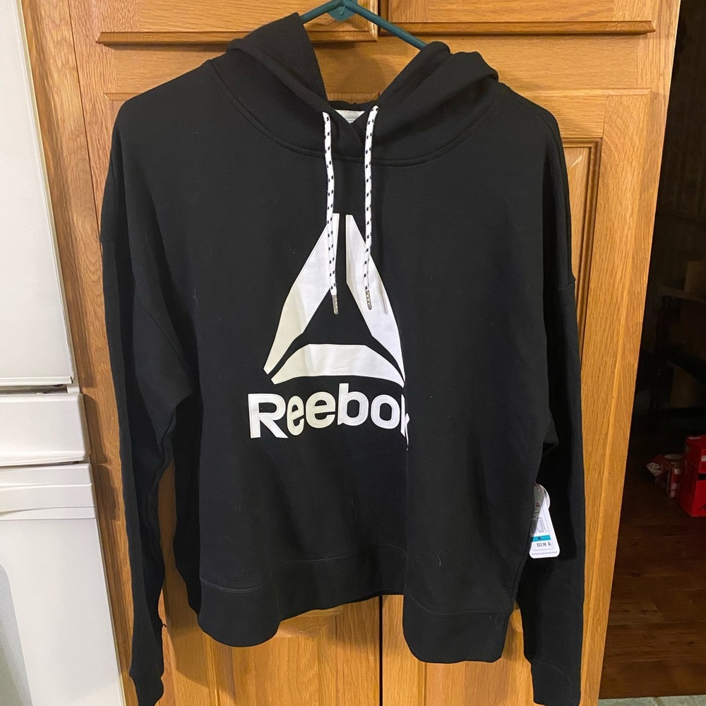 Reebok Hoodie New with Tags Size XL.